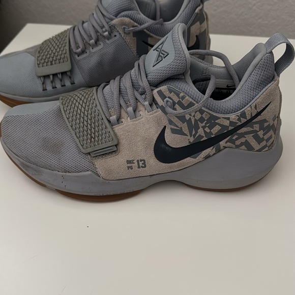 Nike PG 1 “OKC” Basketball Sneakers Gray Black Size 9.5 – Paul George – Used - Picture 2 of 11